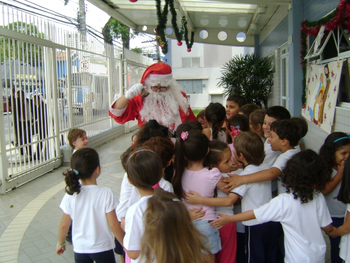 Papai Noel visita o Beá Infantil!!